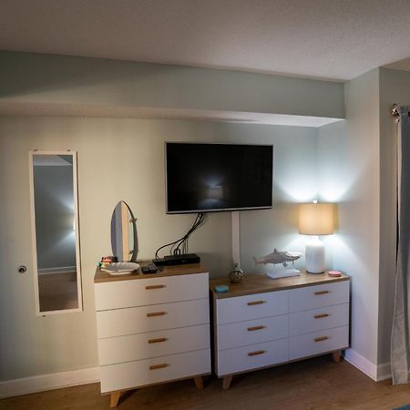 Oceanview Condo With Pool, Hot Tub, Balcony, Right On The Beach Myrtle Beach Exterior foto