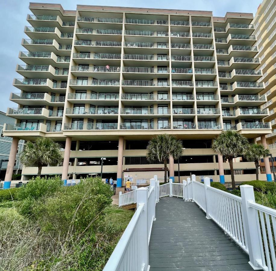 Oceanview Condo With Pool, Hot Tub, Balcony, Right On The Beach Myrtle Beach Exterior foto
